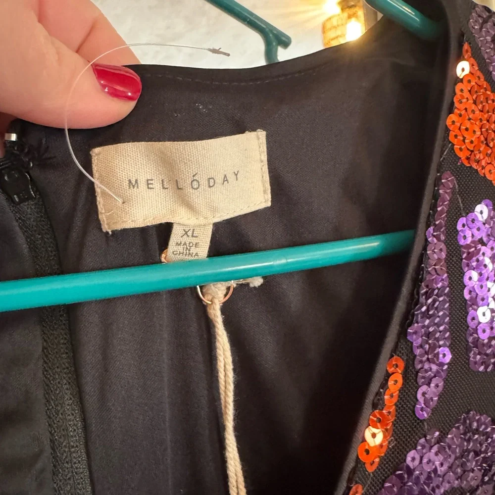 MELLODAY Sequin Embellished Top in Purple and Orange - Picture 3 of 3